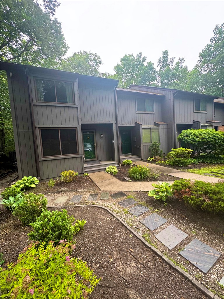 5 Wake Robin Road 802
