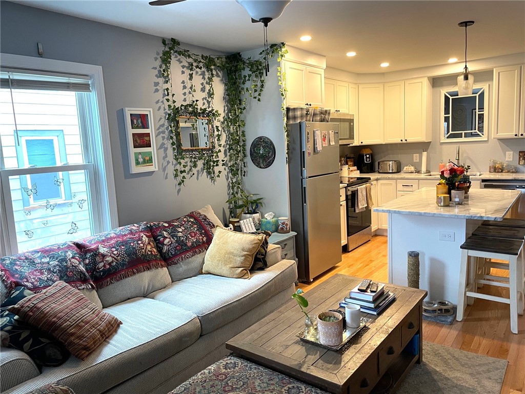 15 Third School Street 1