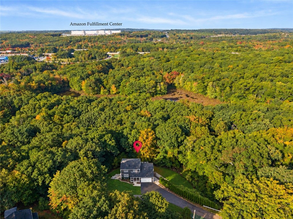 19 Hilton Drive