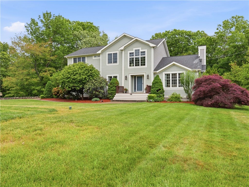 48 Hummingbird Lane