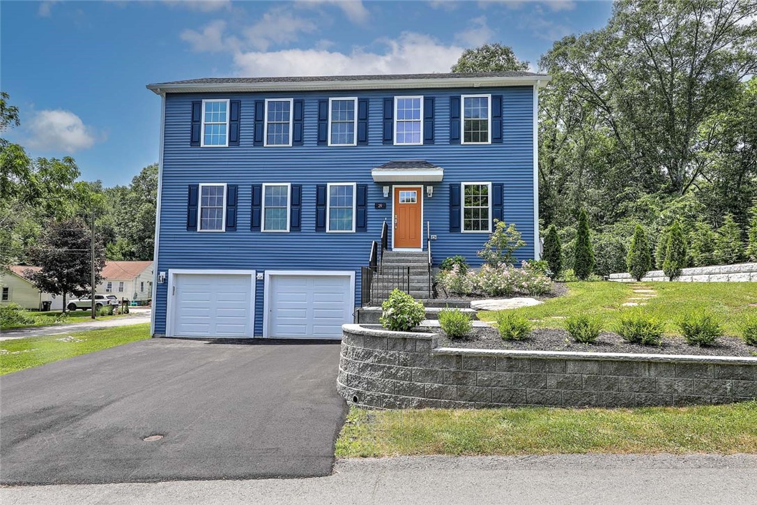 29 Graves Avenue