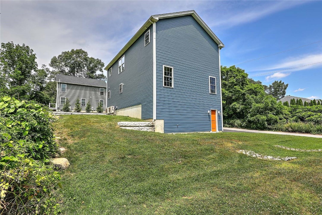 29 Graves Avenue