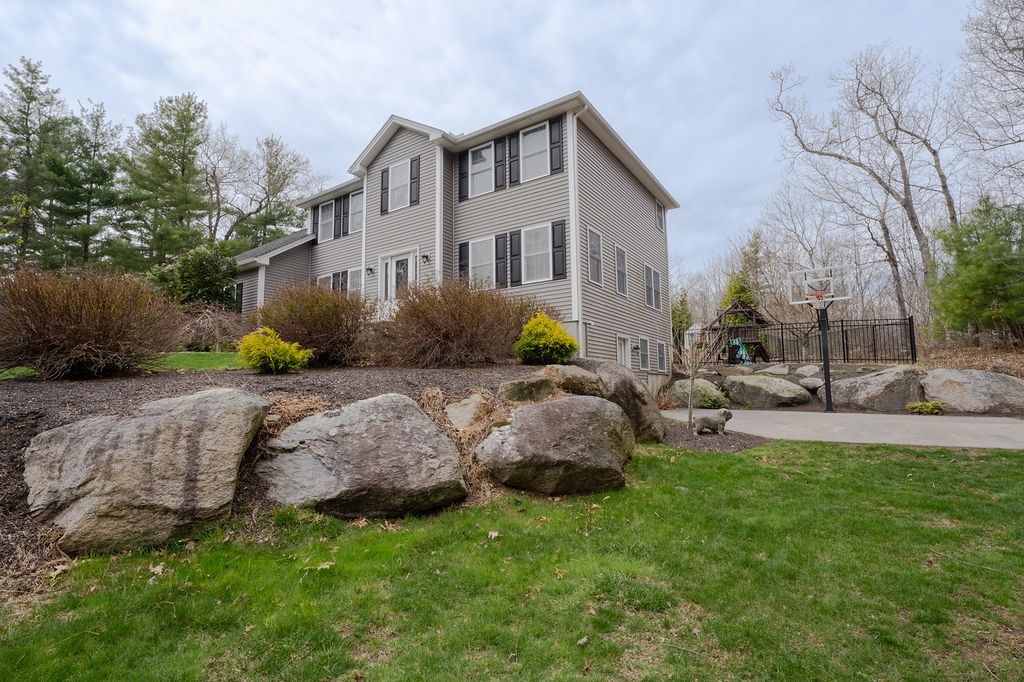 56 Rolling Green Drive