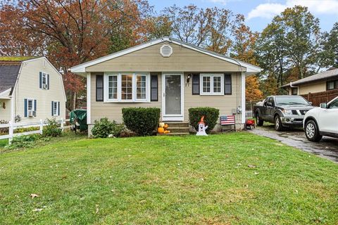 21 Riverview Avenue Smithfield RI 02917