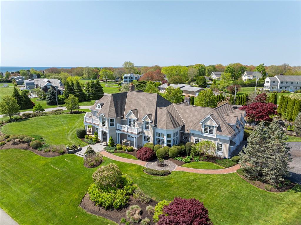 99 North Cliff Drive