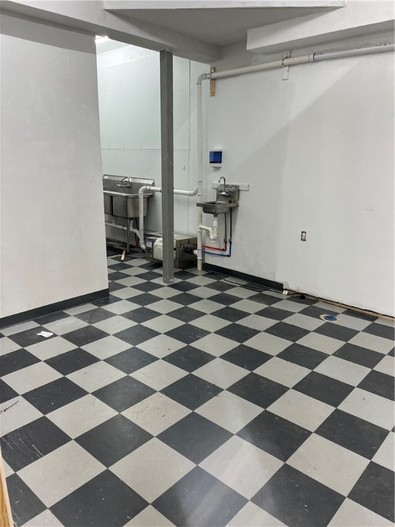 West Warwick, Rhode Island 02893, United States, ,Residential,Active,194599