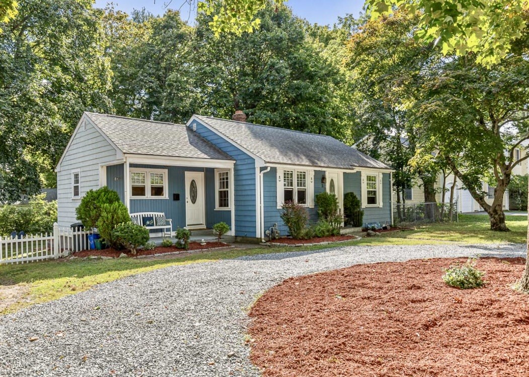 3 Kenmore Court