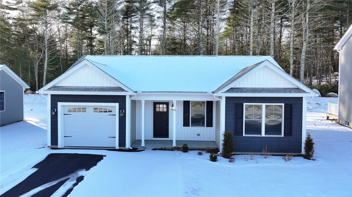 16 Pine Way Boulevard