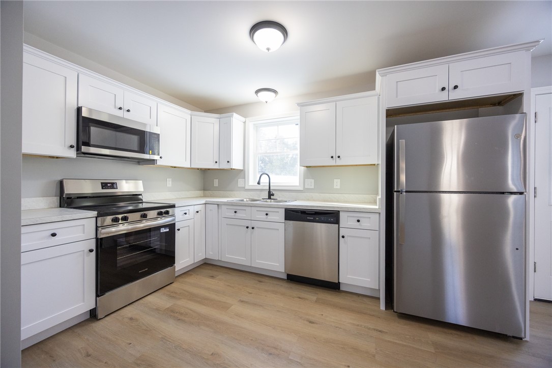 16 Pine Way Boulevard