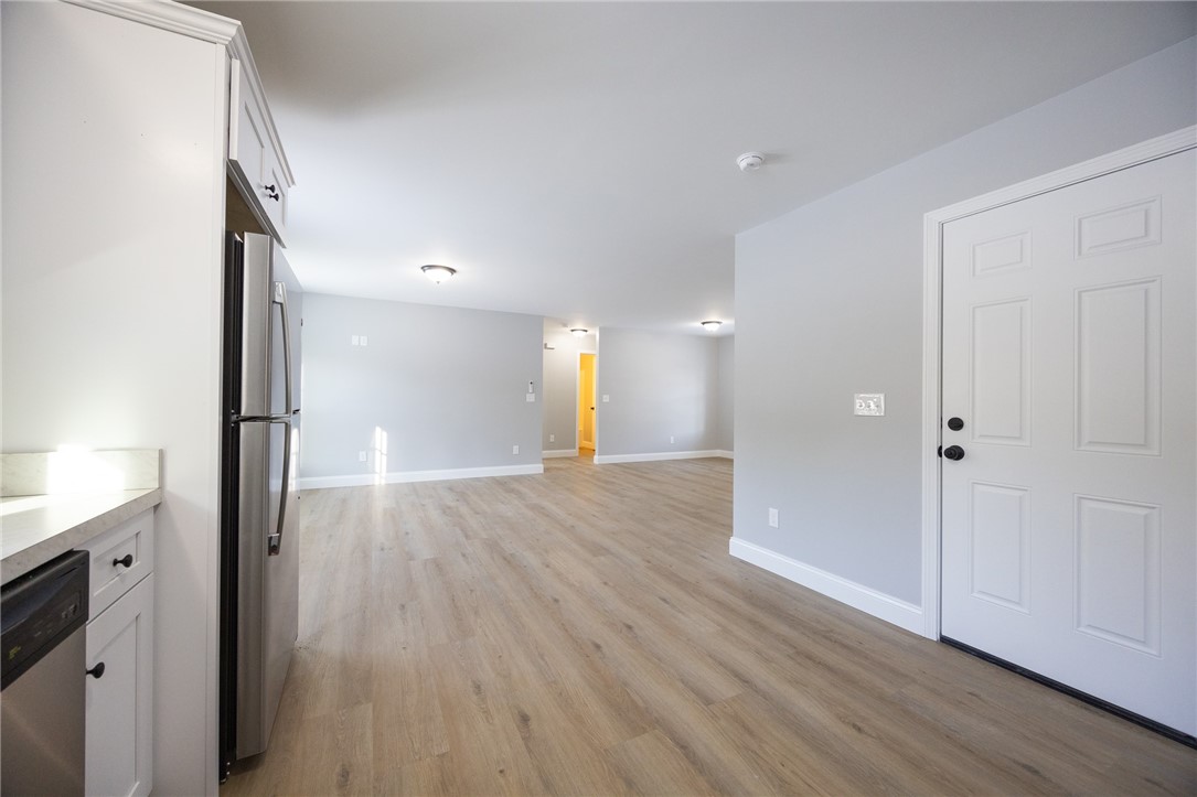 16 Pine Way Boulevard