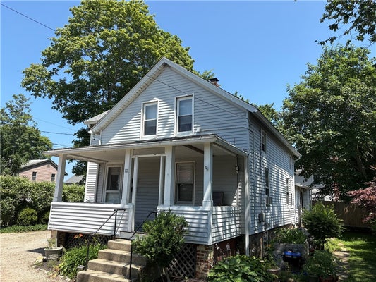 10 ROBINSON ST # A, NARRAGANSETT, RI 02882 - Image 6e1a4984ddda1ea43d8d93db2cdf66b4/3343316532