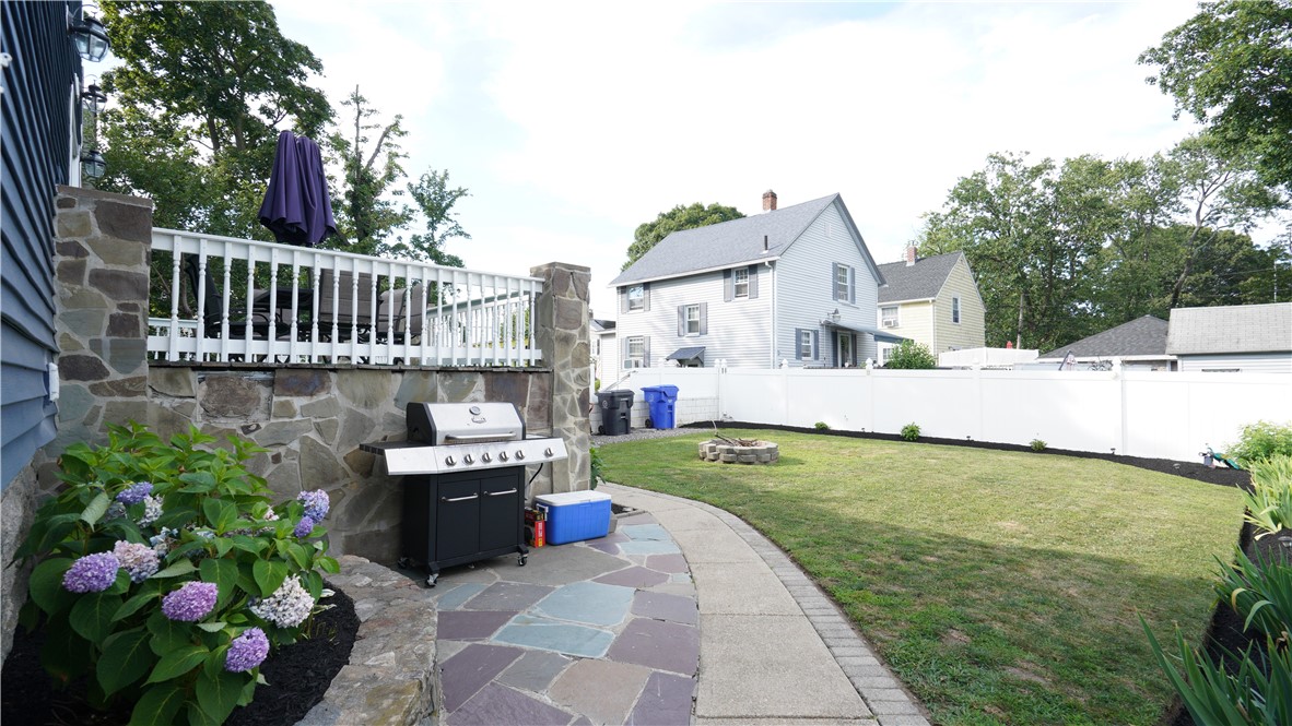 102 Williams Avenue