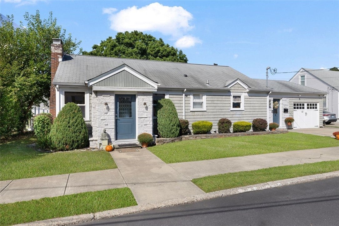 12 Beverly Ann Drive