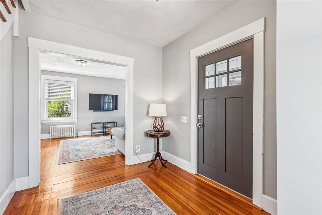 33 Catalpa Avenue