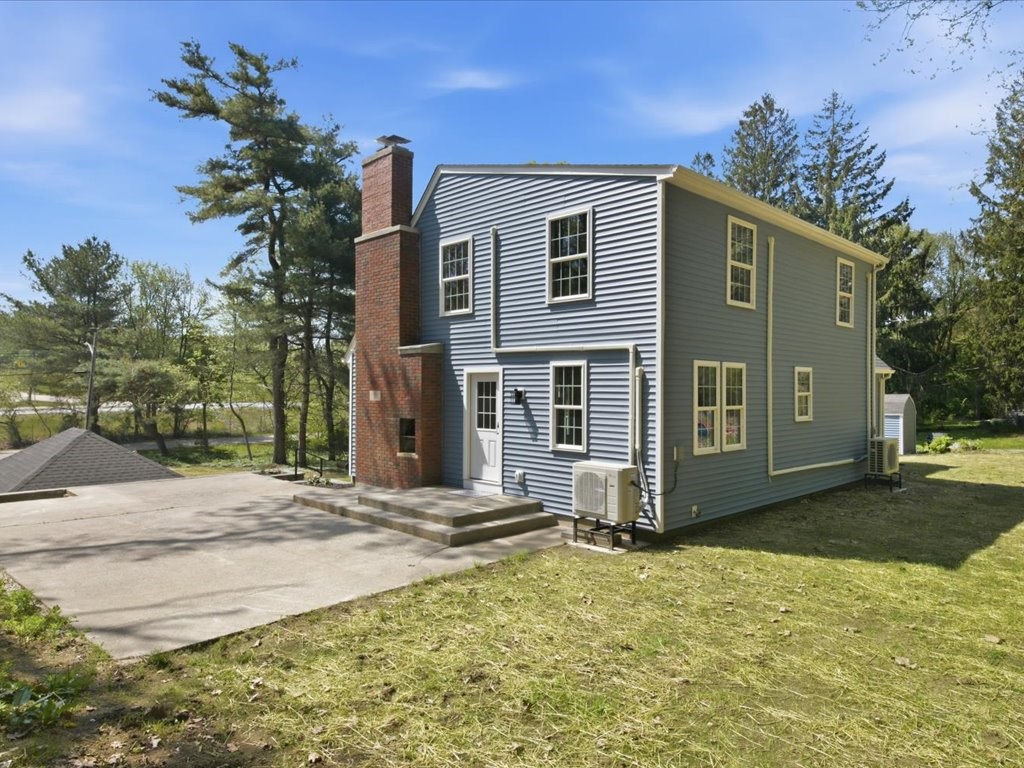 90 Ashaway Road