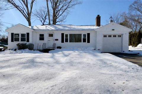 205 Lincoln Avenue Barrington RI 02806