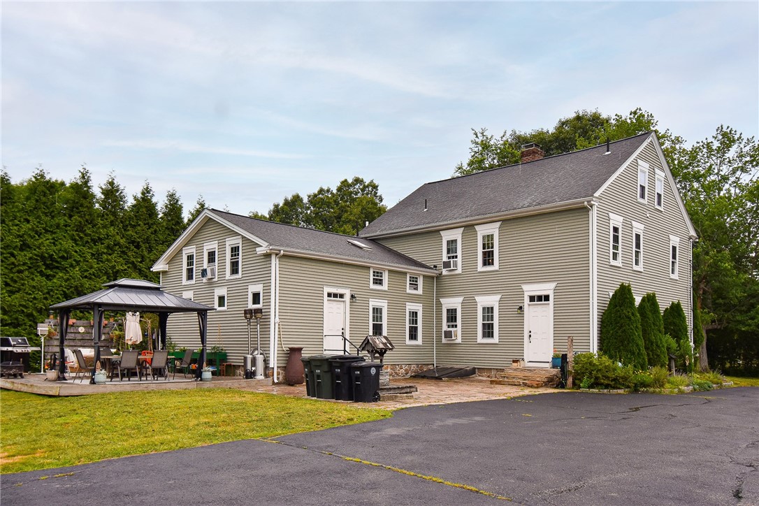 195 Town Farm Road