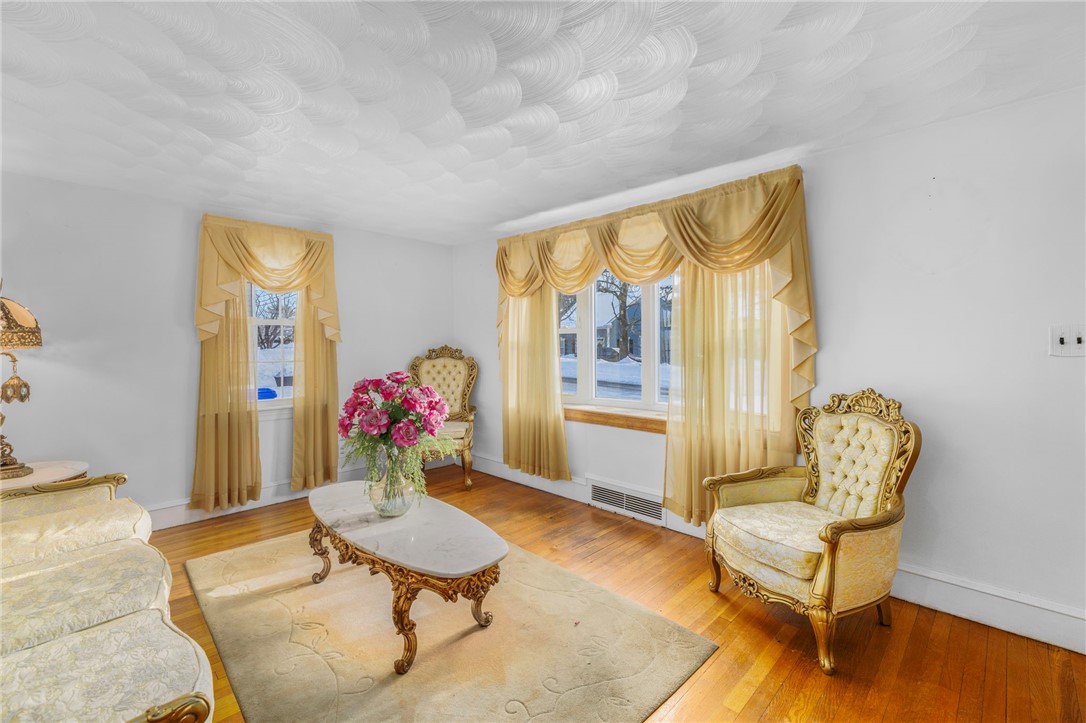 136 King Philip Road