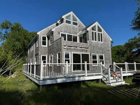 28 Edda Avenue Portsmouth RI 02871