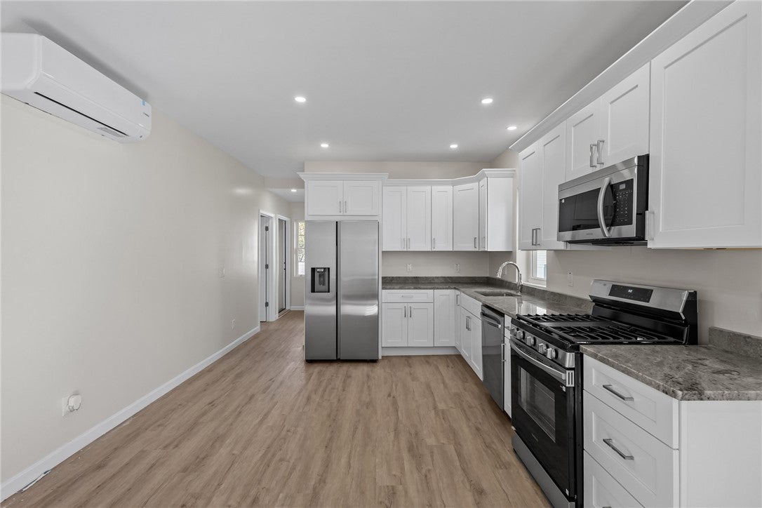 130 Whitehall Street