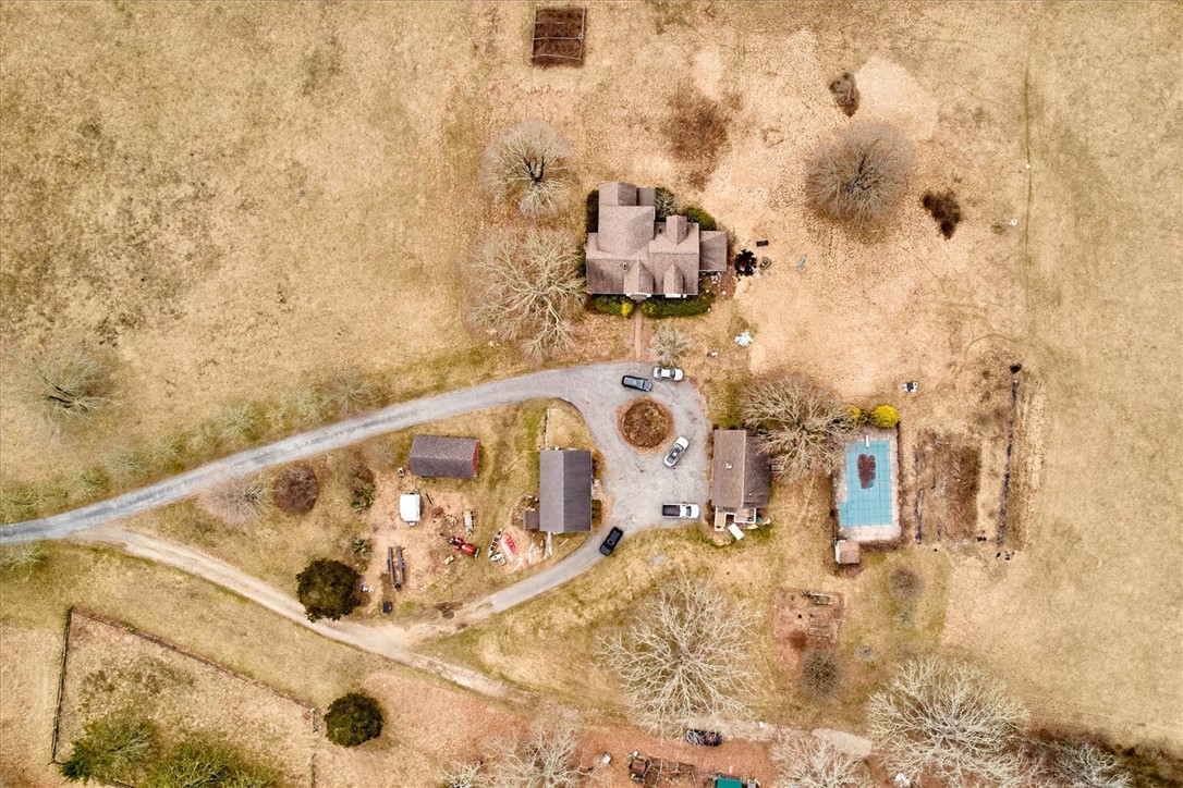 58 Dye Hill Road