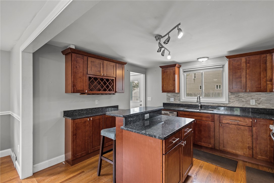 83 Bateman Avenue