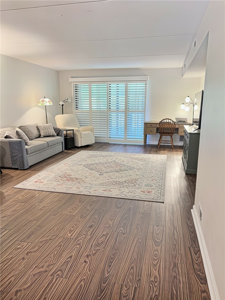 650 East Greenwich Avenue 7109