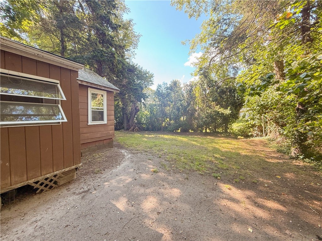 29 Congdon Avenue