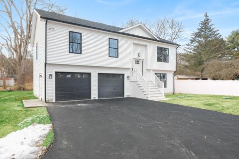 61 Church Street Westerly RI 02808