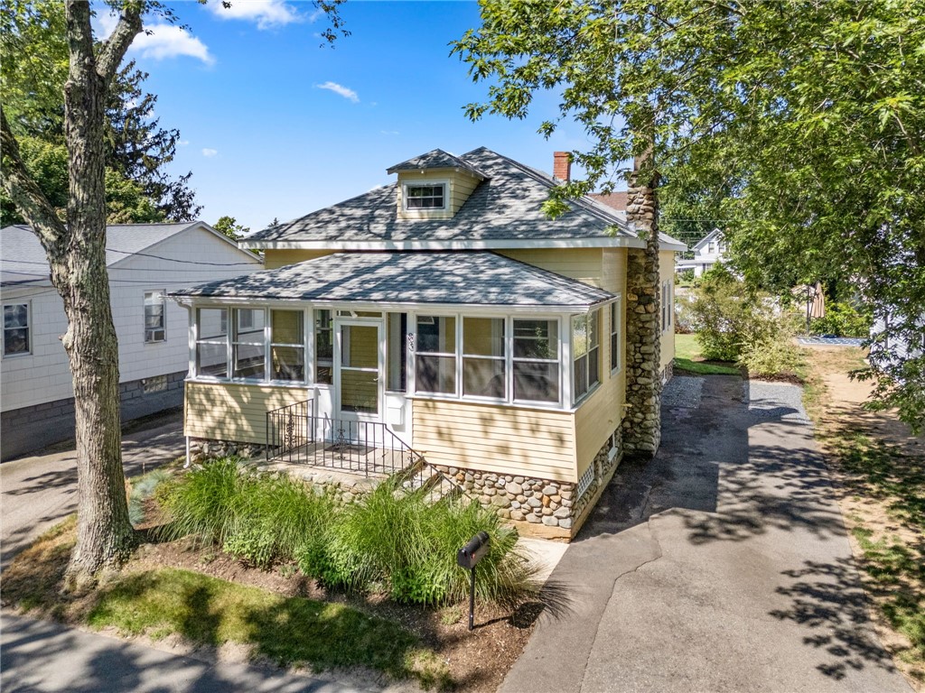 83 Spring Avenue