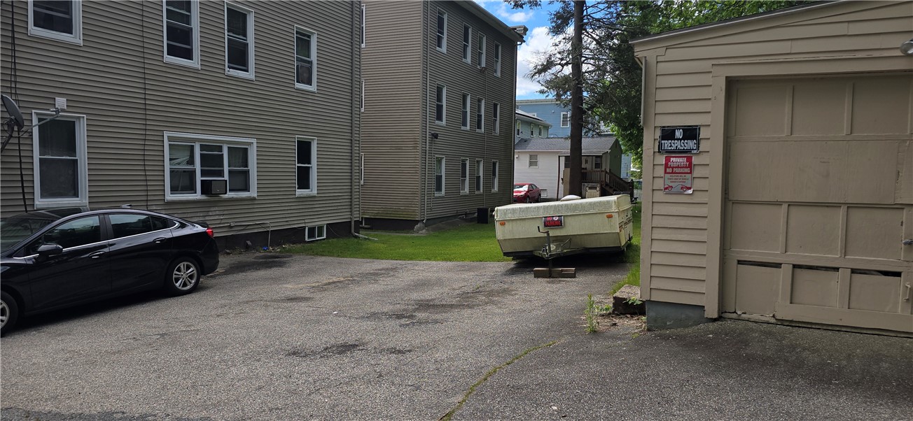 320 Fourth Avenue 2R
