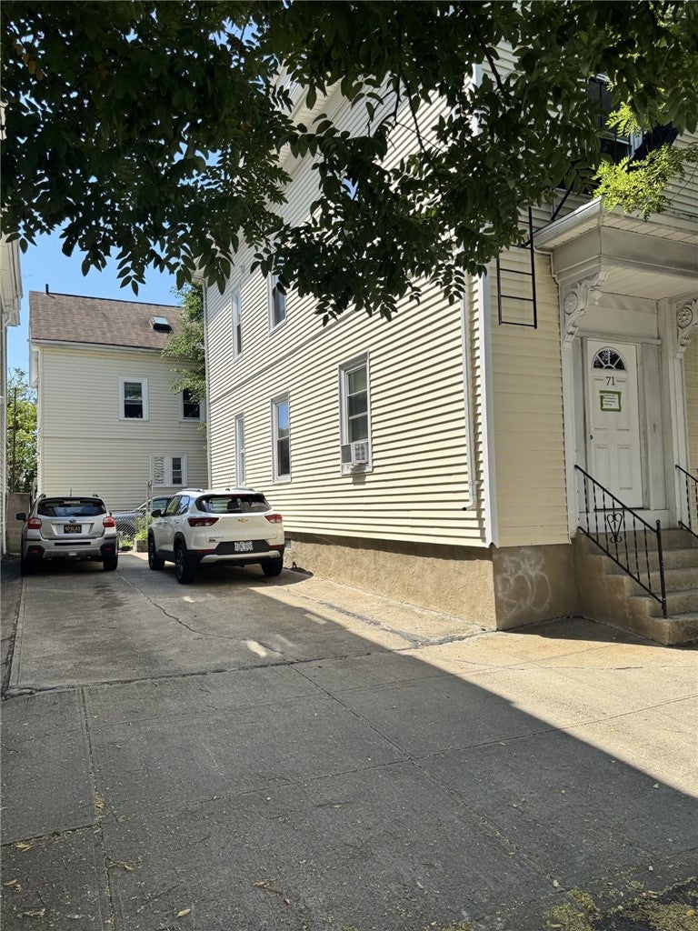 71 Sutton Street