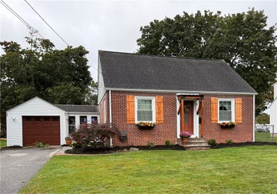 288 Chapmans Avenue Warwick RI 02886