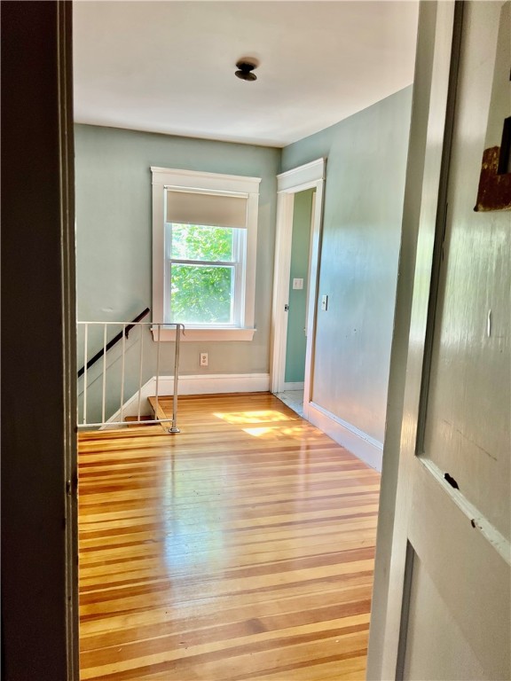 North Providence, Rhode Island 02911, United States, 3 Bedrooms Bedrooms, ,2 BathroomsBathrooms,Residential,Active,161031