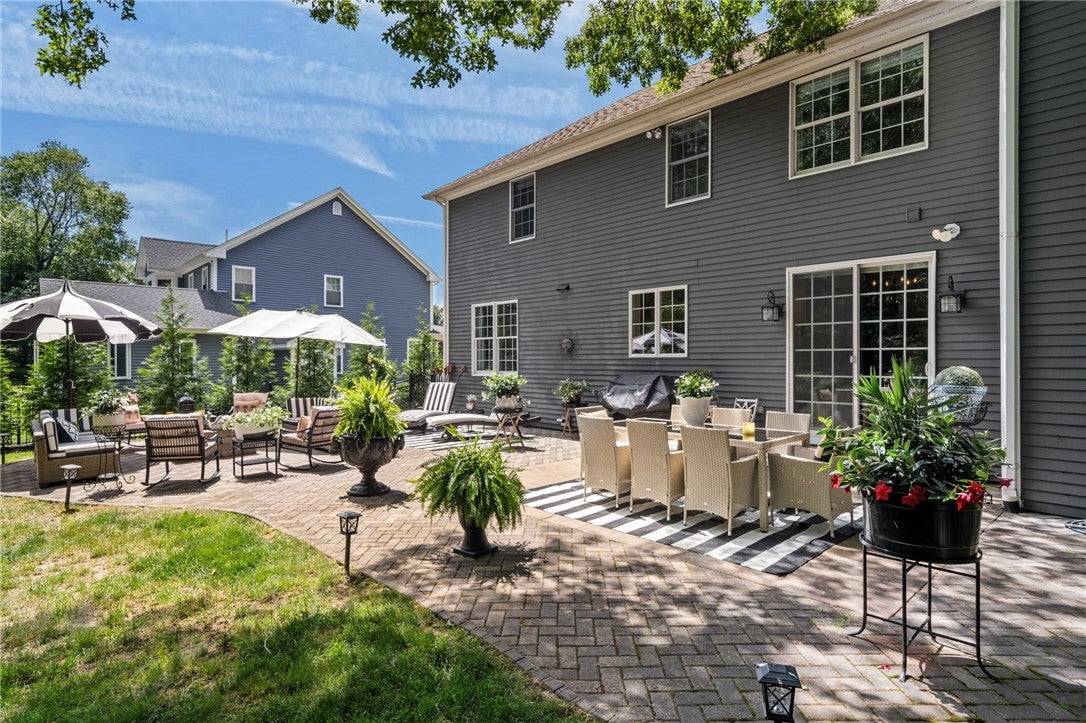 470 Sylvan Ct, North Kingstown, RI, 02874, USA, 4 Bedrooms Bedrooms, ,3 BathroomsBathrooms,Residential,Active,470 Sylvan Ct,1415668