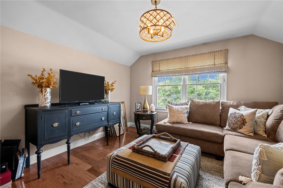 470 Sylvan Ct, North Kingstown, RI, 02874, USA, 4 Bedrooms Bedrooms, ,3 BathroomsBathrooms,Residential,Active,470 Sylvan Ct,1415668