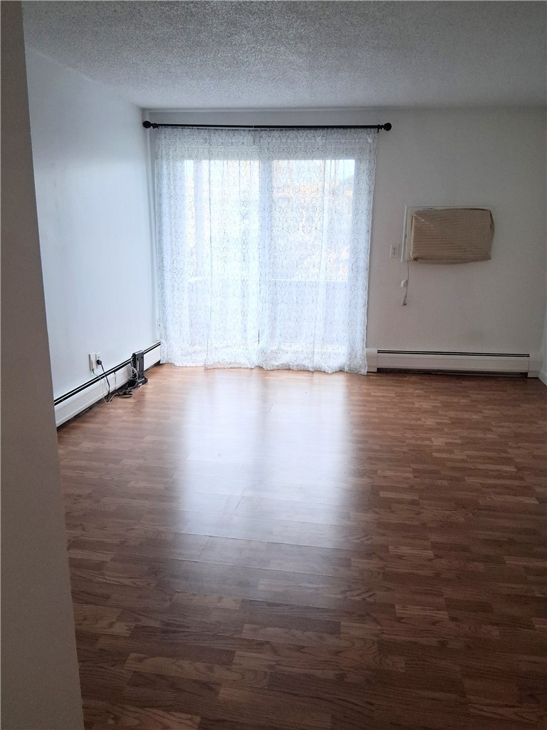 381 Old River Road 3