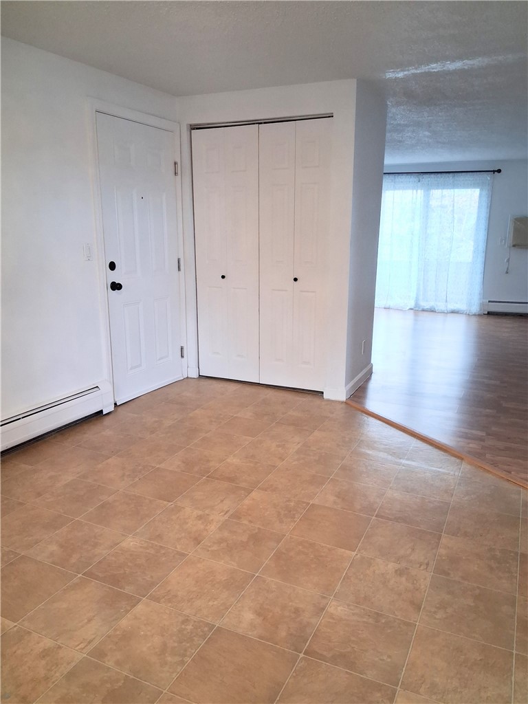 381 Old River Road 3