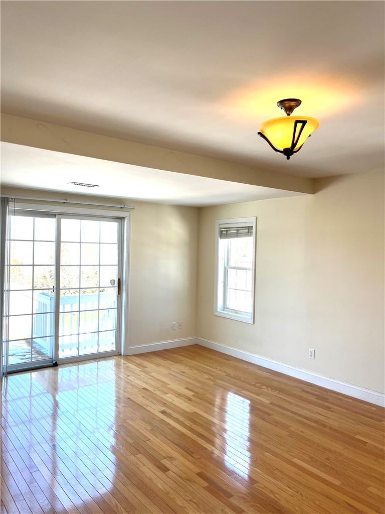 31 Garfield Avenue 2