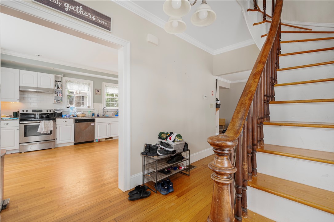 21 Woodside Avenue