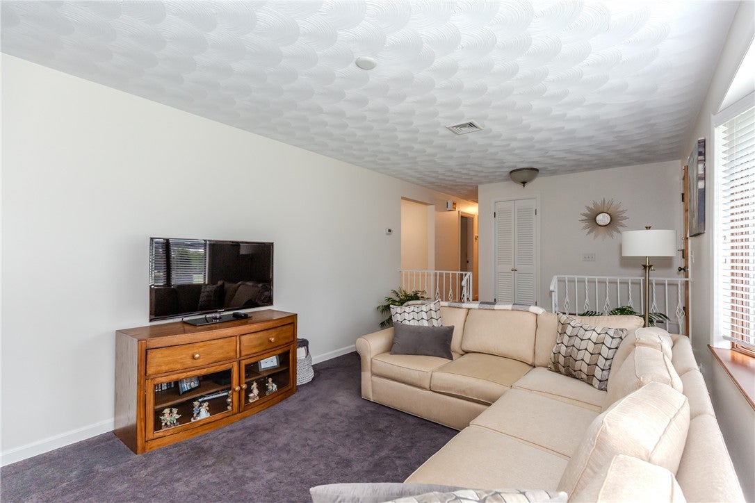 14 Brookfarm Road
