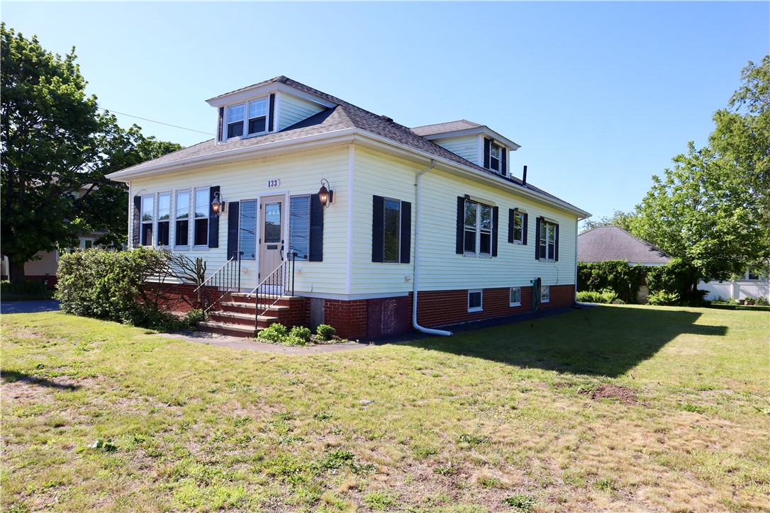 133 Wampanoag Trail