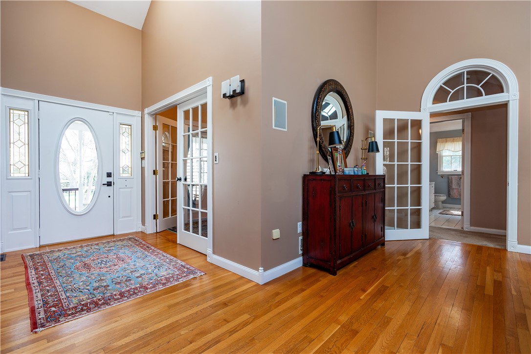 454 N. Quidnessett Rd Road