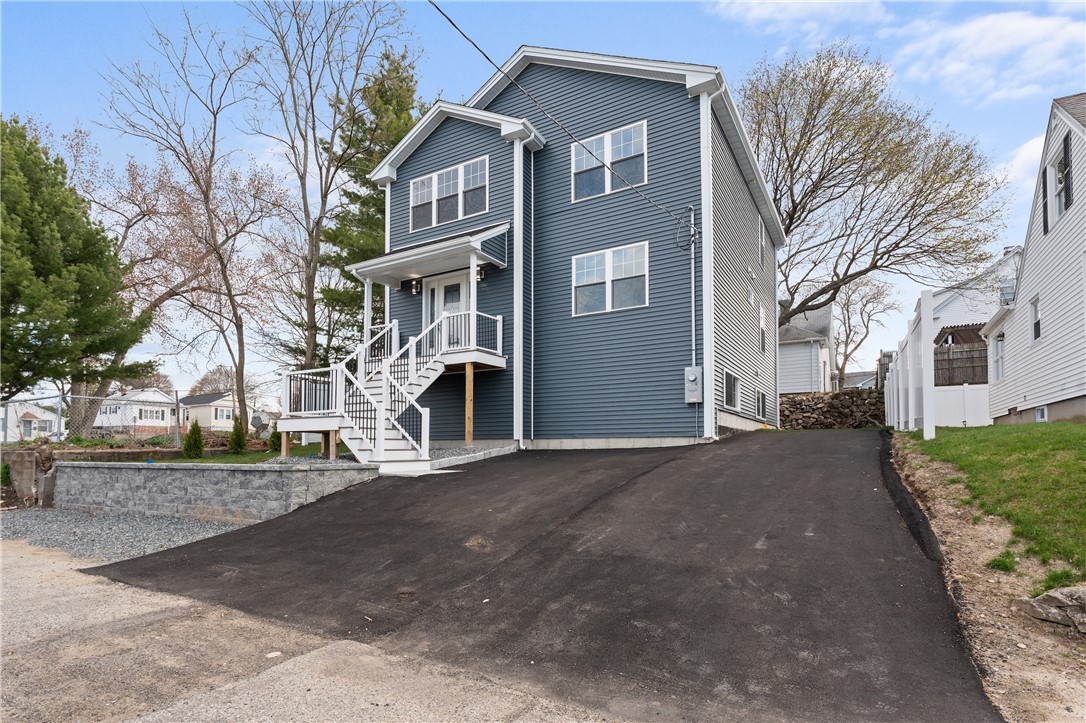 40 Allendale Avenue