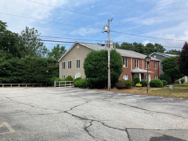 33 College Hill Road 5