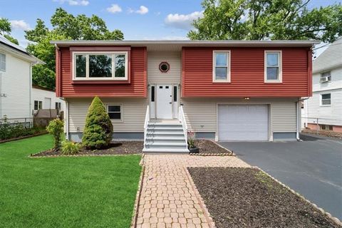 325 Northup Street Cranston RI 02905