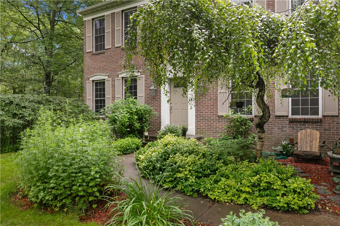 48 Fieldstone Lane