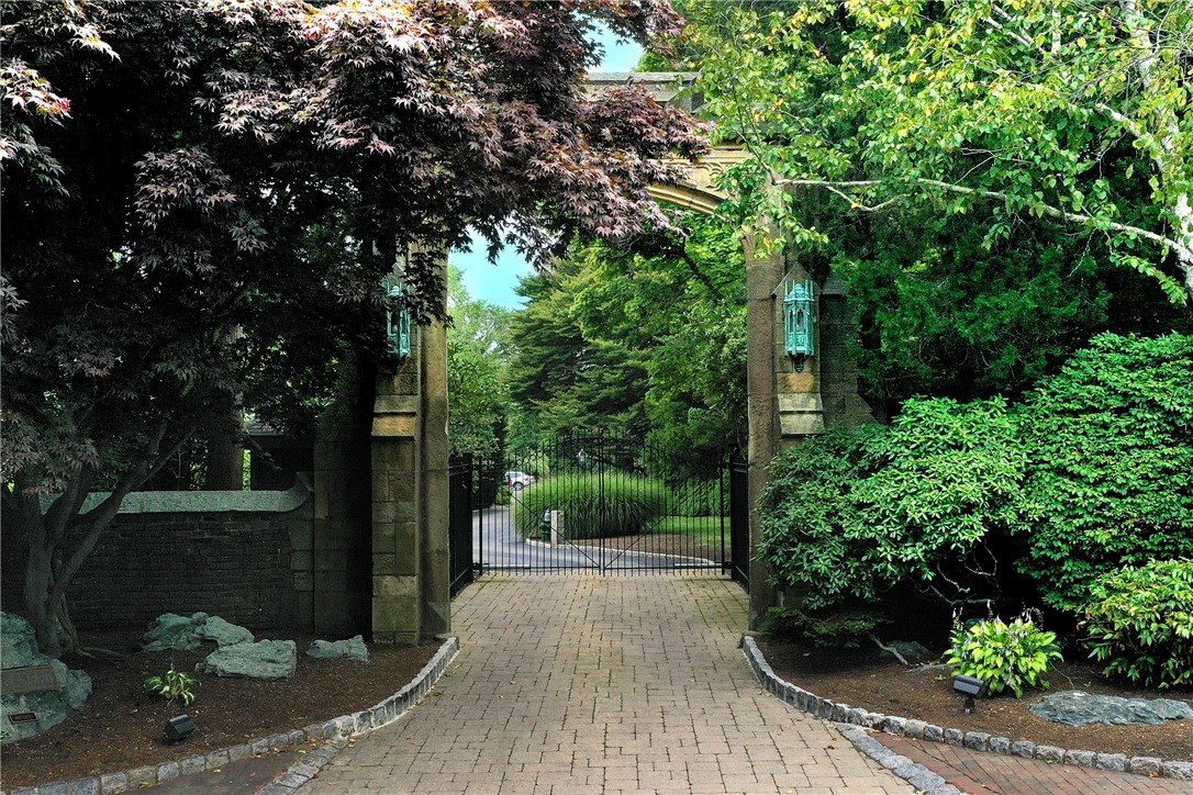 111 Harrison Avenue A6