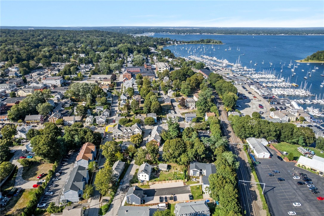 32 Exchange Street 103