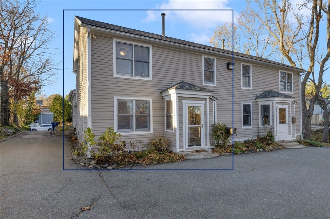 208 Marlborough Street 4